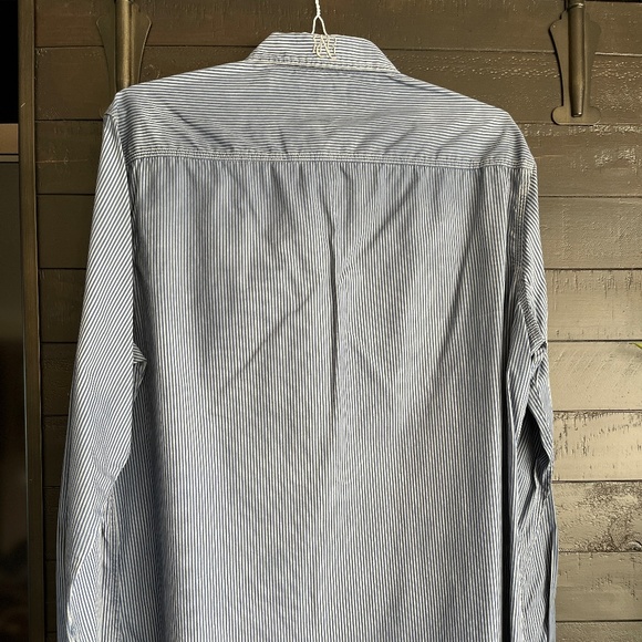 Rock & Republic Men's Slim Fit Blue & Grey Striped Shirt - Picture 3 of 6